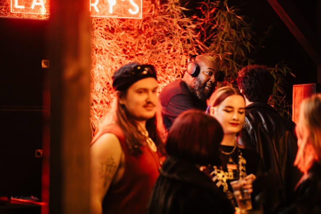 291A5147 Enhanced Nr