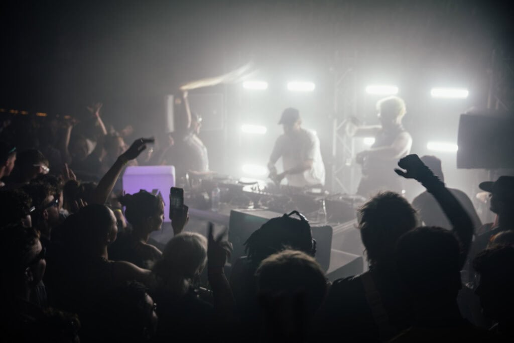 291A3725 Enhanced Nr