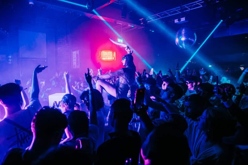 291A4053 Enhanced Nr