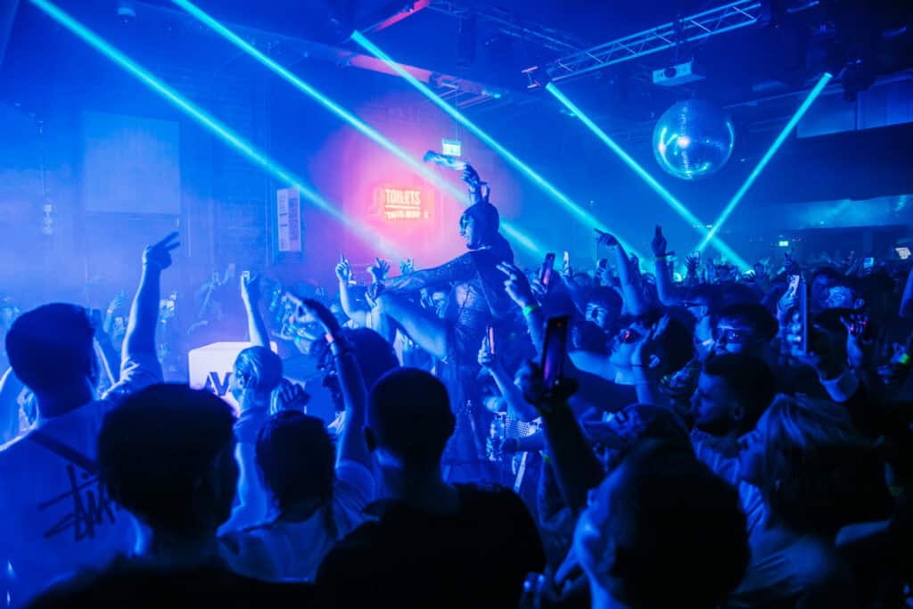 291A4054 Enhanced Nr