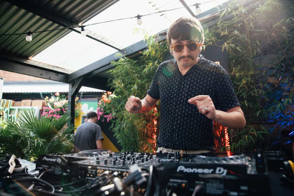 291A9123 Enhanced Nr