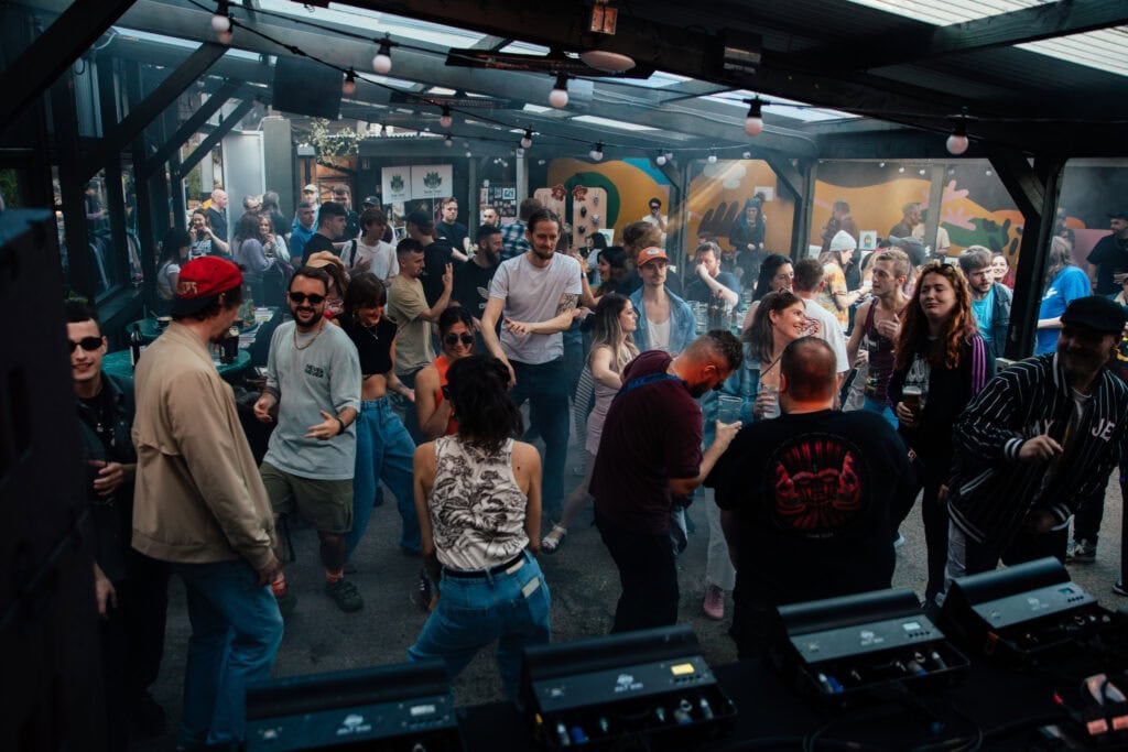 291A9828 Enhanced Nr