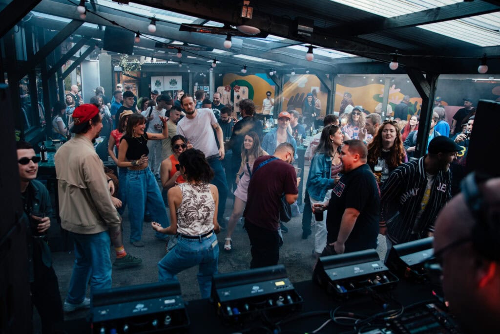 291A9831 Enhanced Nr