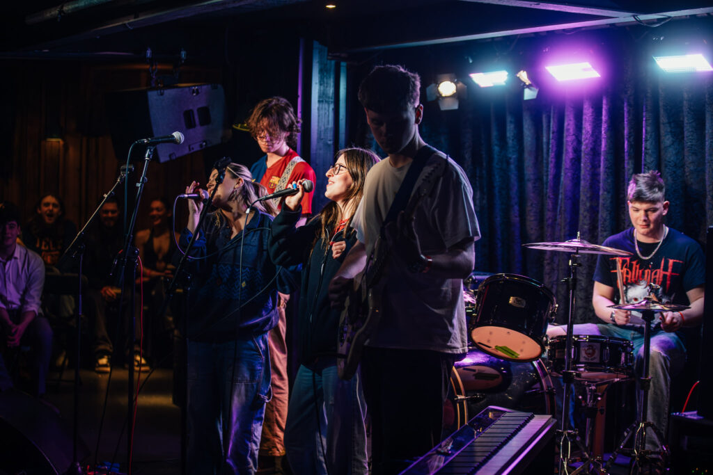 291A5926 Enhanced Nr