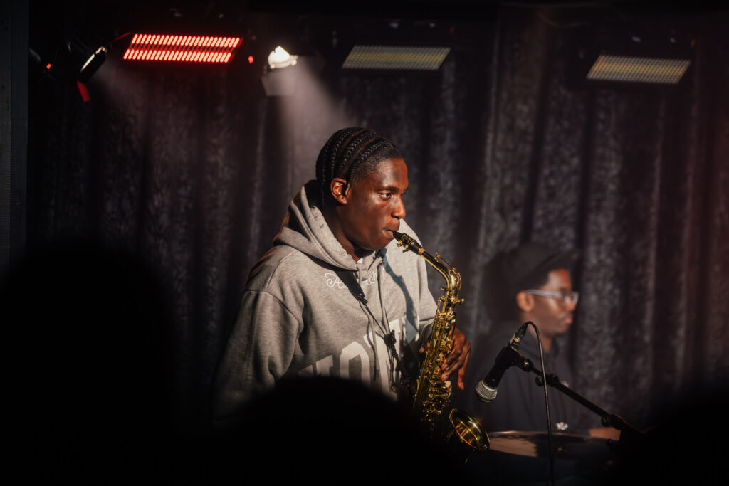 291A6126 Enhanced Nr