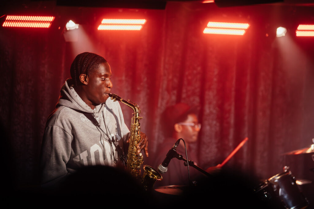 291A6129 Enhanced Nr